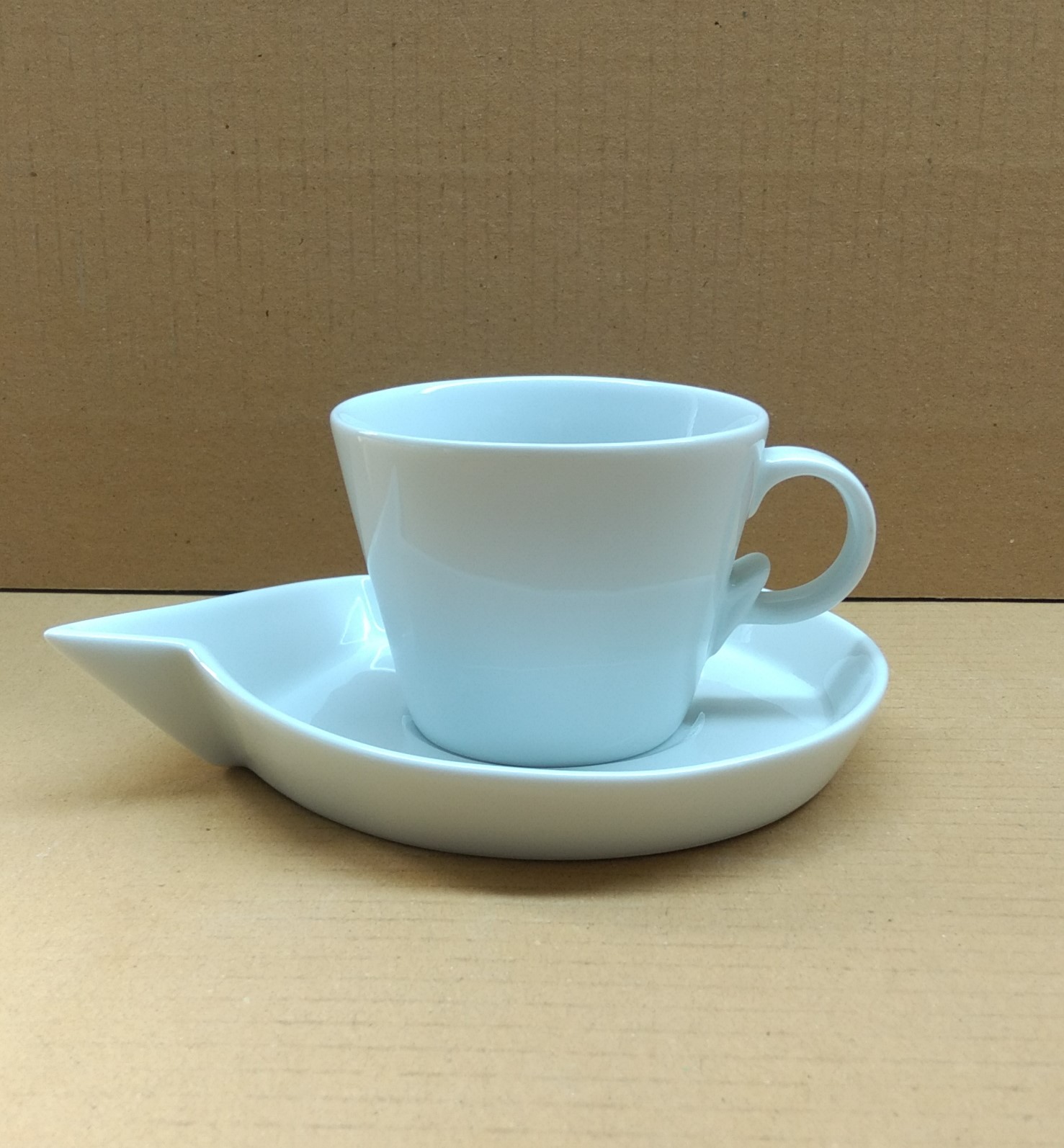 Porcelain Gift MI 203
